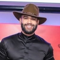 Gusttavo Lima anuncia nova live após suspender shows por polêmica com bebida