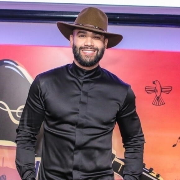 Gusttavo Lima anuncia nova live após ter shows investigados pelo Conar, em 2 de maio de 2020