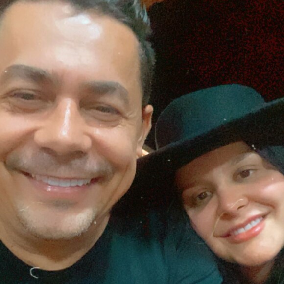 Maraisa e Fabrício Marques completaram 2 meses juntos e trocaram declarações na web