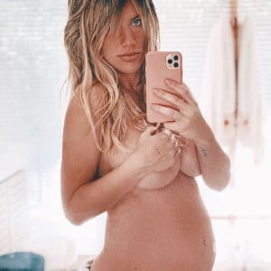 Giovanna Ewbank mostrou a barriga de gravidez de 7 meses