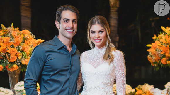 Bárbara Evans e Gustavo Theodoro se casaram em cerimônia reservada por conta da pandemia do novo coronavírus
