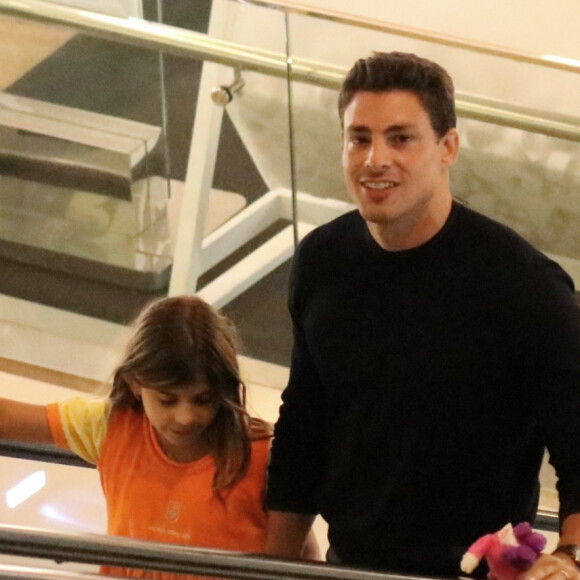 Cauã Reymond falou sobre educação da filha, Sofia