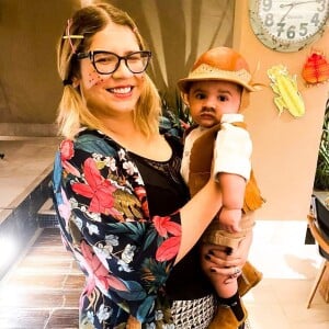 Filho de Marília Mendonça, Léo apareceu vestido a caráter para festa junina