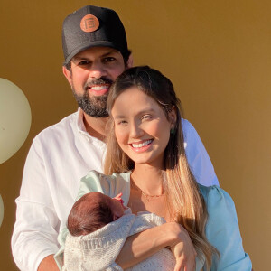Biah Rodrigues e Sorocaba são pais de Theo, que completa 1 mês nesta quarta-feira, 17 de junho de 2020