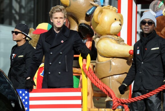 O cantor autraliano, Cody Simpson, participa da Parada