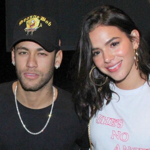 Bruna Marquezine e Neymar romperam namoro em outubro de 2018