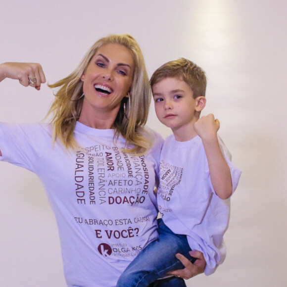 Ana Hickmann vibrou ao reencontrar o filho, Alexandre Jr., de 6 anos