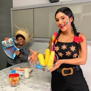 Mileide Mihaile organizou festa junina caseira com o filho, Yhudy