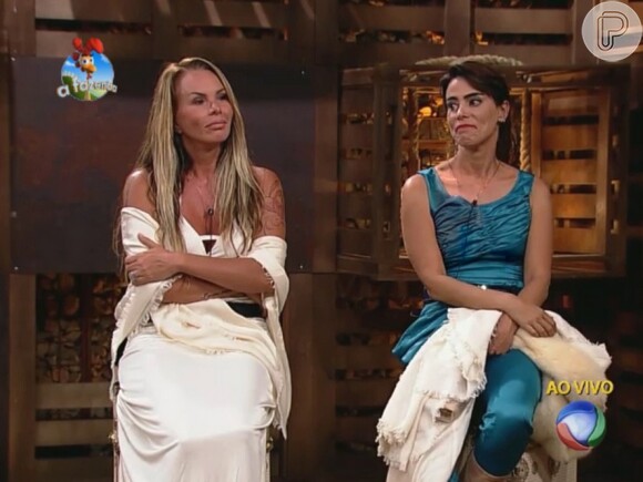 Cristina Mortágua é eliminada de 'A Fazenda 7' e Heloisa Faissol permanece no reality show, em 30 de outubro de 2014