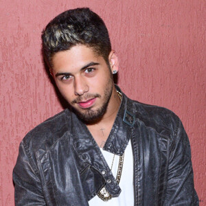 Zé Felipe rebate rumores de traição em relação com a bailarina Isabella Arantes