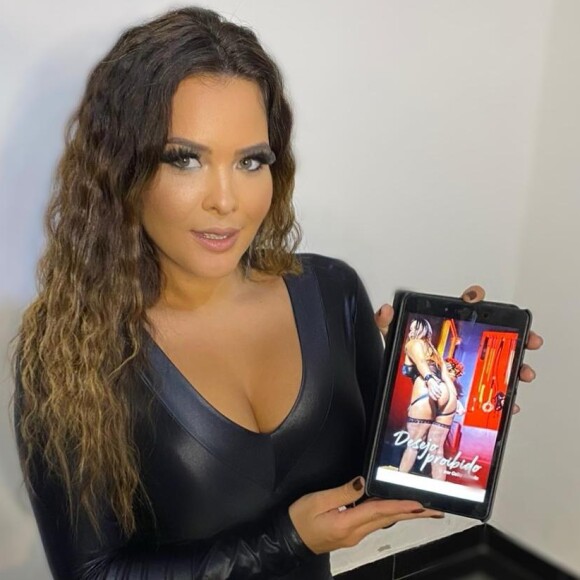 Geisy Arruda lança o segundo livro de contos eróticos