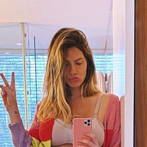 veja foto de Giovanna Ewbank com sutiã de amamentação!