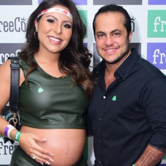 Thammy Miranda afirmou não ter lido críticas e pediu para a mulher, Andressa Miranda, também não ler os ataques