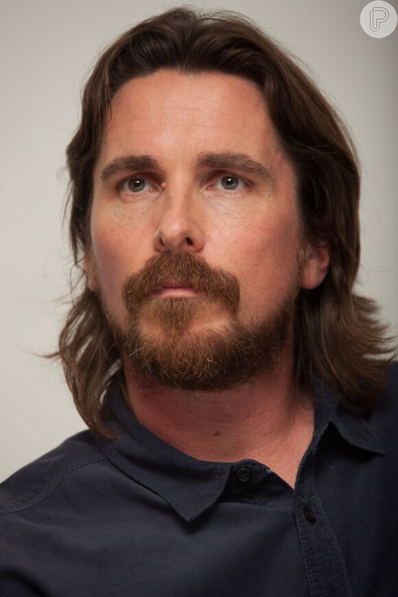 Christian Bale diz que 'não era o certo' interpretar Steve Jobs neste momento