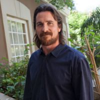 Christian Bale desiste de interpretar Steve Jobs no cinema: 'Não era o certo'
