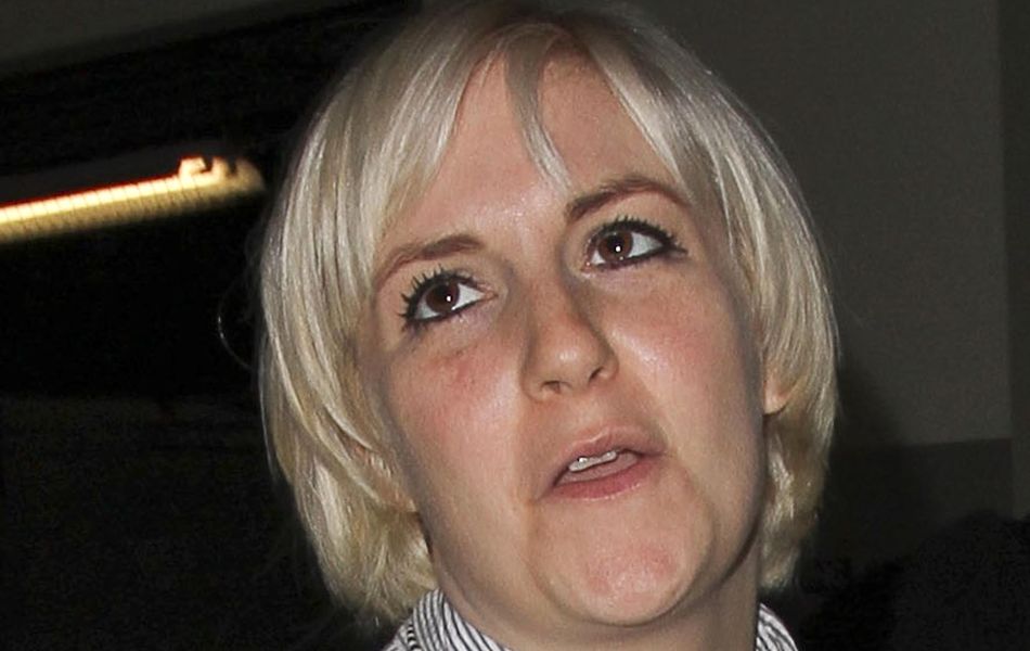 Lena Dunham De Girls Rebate Acusa es De Abuso Sexual Contra A Irm 