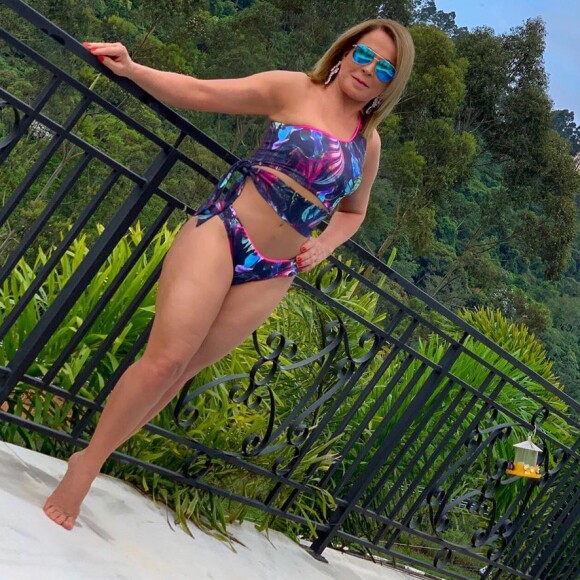 Zilu Godoi dona de um beachwear cheio de estilo