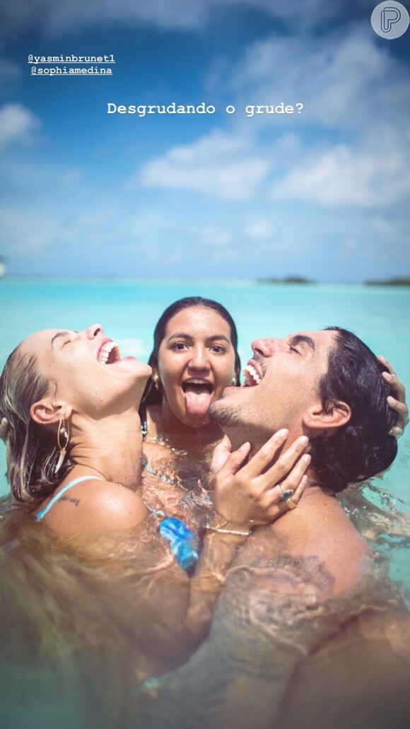 Yasmin Brunet e Gabriel Medina estão hospedados no resort Cinnamon Dhonveli Maldives, cuja diária custa a partir de R$ 1.140