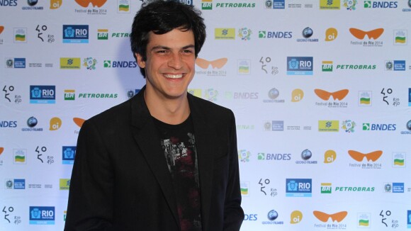 Mateus Solano afirma que gosta de ser desafiado: 'A Globo entendeu'