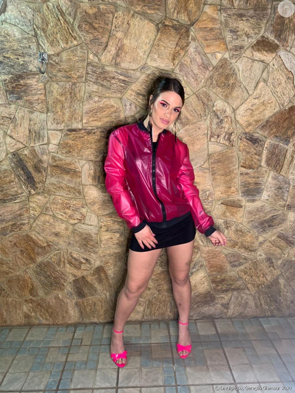 jaqueta transparente rosa