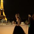 O restaurante Café d l'Homm apareceu na série 'Emily in Paris'