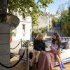 O bairro de Montmartre aparece em cena de 'Emily In Paris'