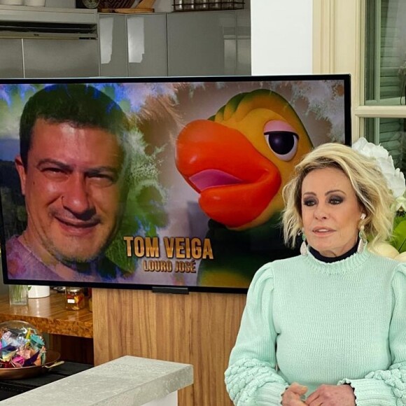 Ana Maria Braga postou fotos com o ator Tom Veiga, intérprete do Louro José