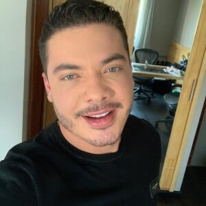 Wesley Safadão explica motivo de harmonização facial: 'Maçãs (do rosto) aqui que me incomodavam muito'