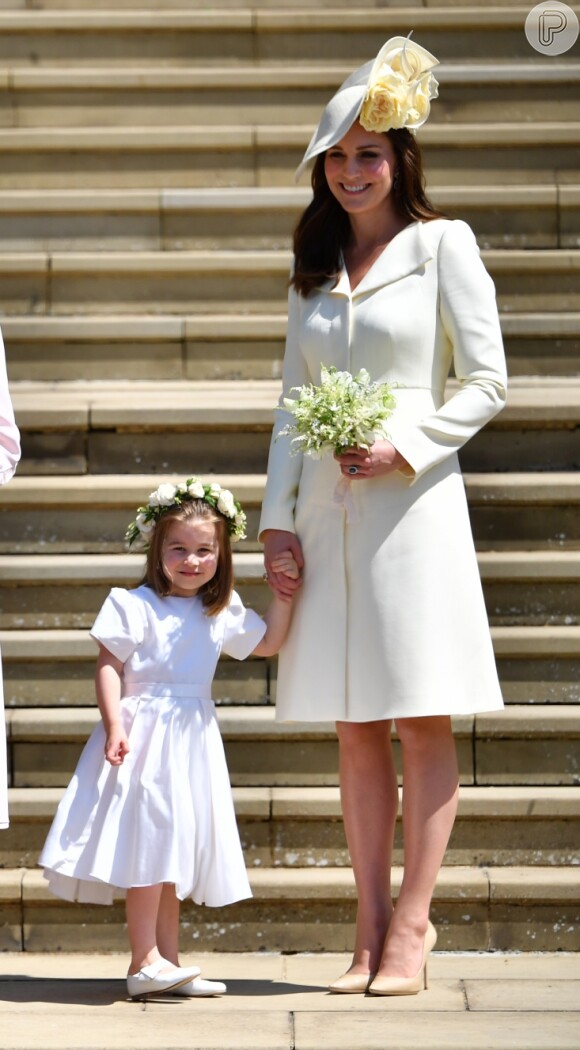 Kate Middleton escolheu vestiu look amarelo suave no casamento de Meghan Markle e Príncipe Harry