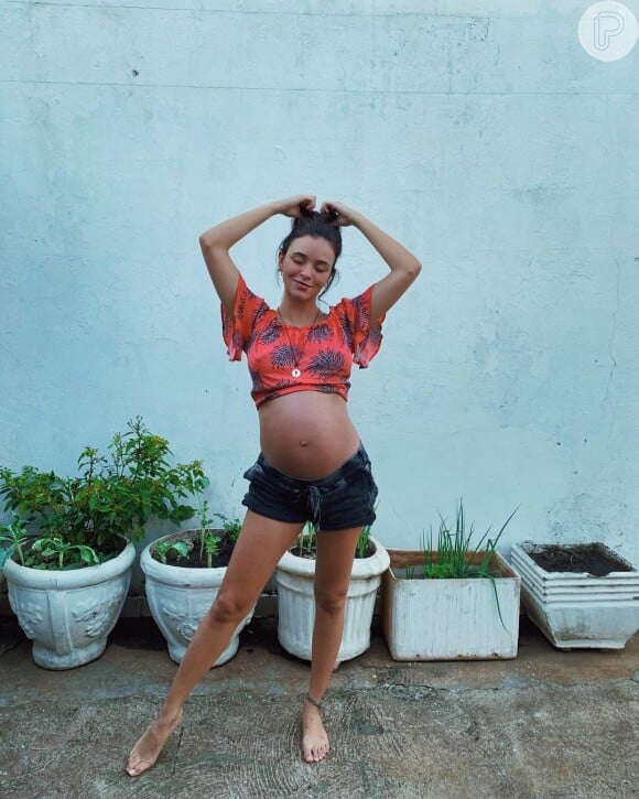 Talita Younan compartilha evolução da barriga da grávida em sua rede social
