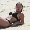 Dupla de Maiara, Maraisa apostou em biquíni para dia de praia no Rio de Janeiro