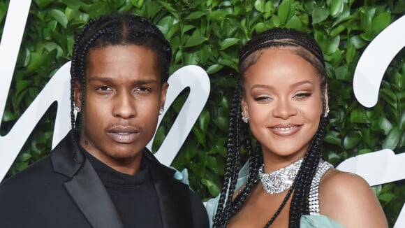 Rihanna engata namoro com amigo de longa data, o rapper A$AP Rocky, afirma revista