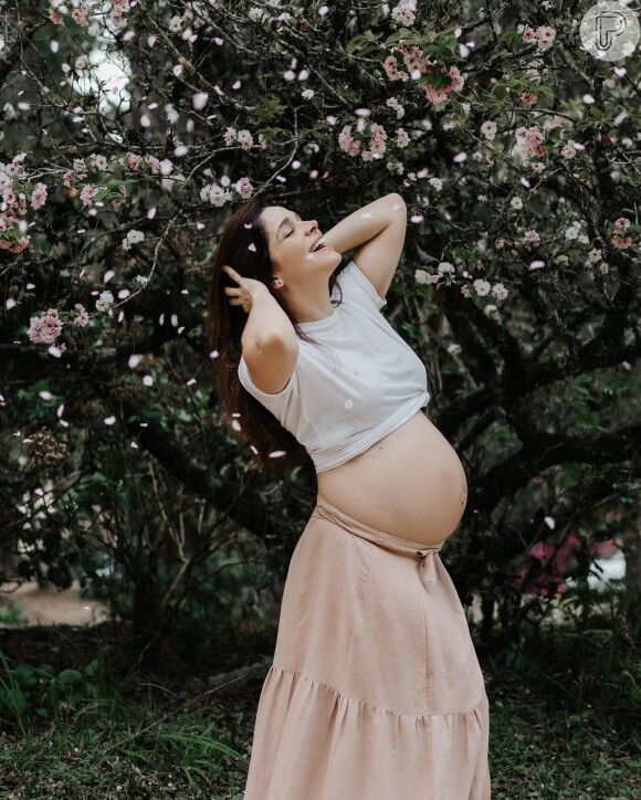 Grávida pela segunda vez, Sabrina Petraglia opta por não romantizar a maternidade