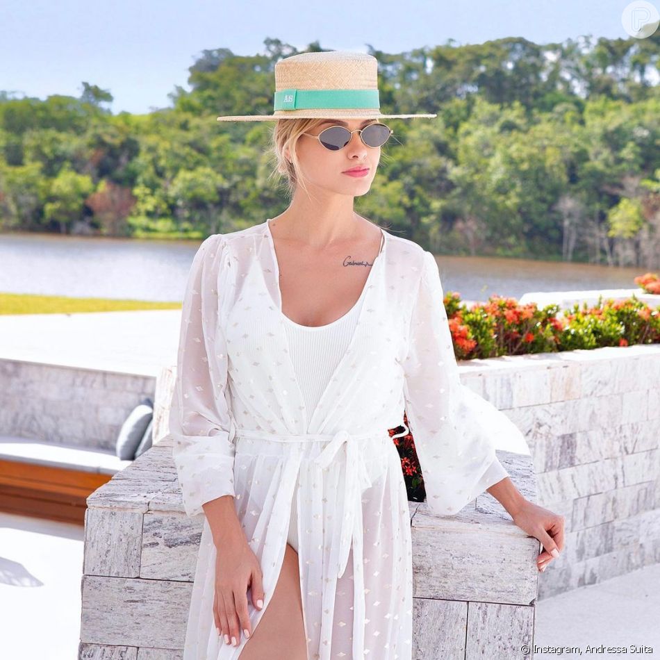 saida de praia estilosa