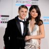 Selena Gomez e Justin Bieber terminaram o namoro em janeiro de 2013. Recentemente, revista afirmou que a cantora estaria grávida do astro canadense