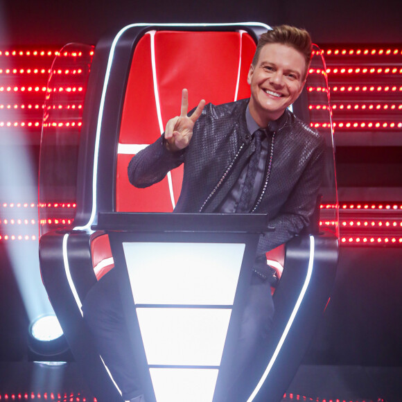 Michel Teló buscava o hexacampeonato no 'The Voice Brasil', mas foi derrotado pelo time Iza