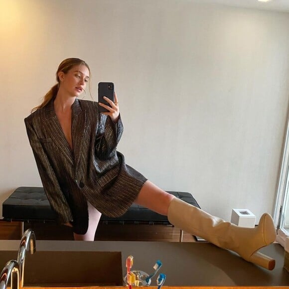 Marina Ruy Barbosa evita expor a vida íntima em redes sociais