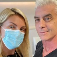 Ana Hickmann posta foto com marido e o motiva durante tratamento contra câncer