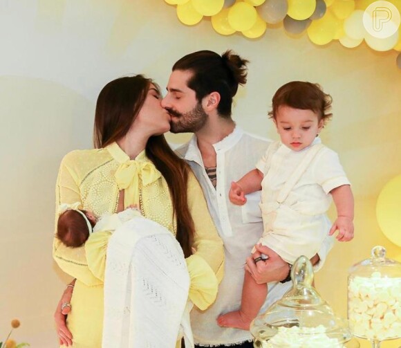 Alok beija Romana Novais em festa de 1 ano do filho, Ravi