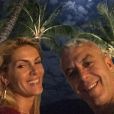 Ana Hickmann e o marido, Alexandre Correa, trocaram homenagens na web pelo casamento de 23 anos