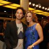 Vanessa Gerbelli e Gabriel Falcão chegaram juntos ao Prêmio Extra de TV