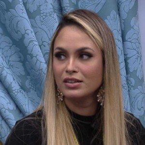 Cleo comenta João Vicente de Castro estar 'a fim' de Sarah, do 'BBB21': 'Ele tem bom gosto'