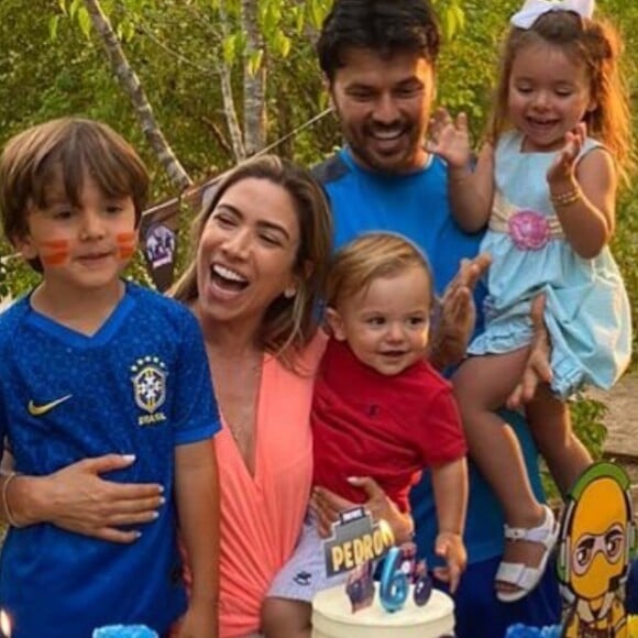 Patricia Abravanel e Fabio Faria são pais de Pedro (6 anos), Jane (de 3) e Senor (de 1)