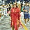 Juju Salimeni desfila no carnaval de São Paulo pela X-9 Paulistana