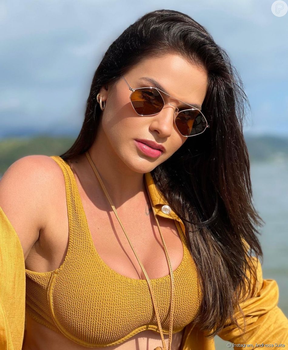 Andressa Suita está em Angra dos Reis com Gusttavo Lima e filhos