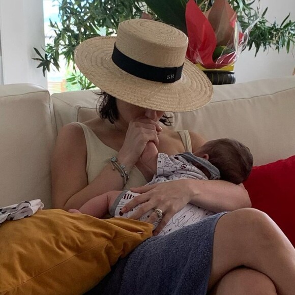 Sthefany Brito não tem uma 'rotina de amamentação' com o filho, Antonio Enrico