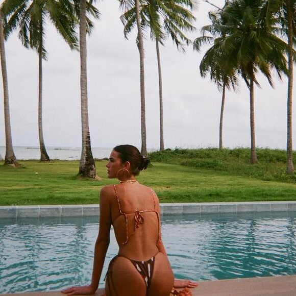 Bruna Marquezine e Enzo Celulari viajaram juntos recentemente para Maceió