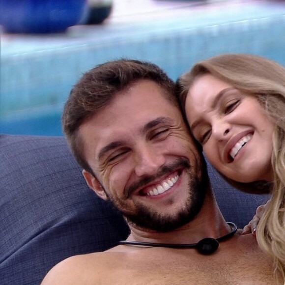 Relacionamento de Carla Diaz e Arthur no 'BBB21' parece ter chegado ao fim