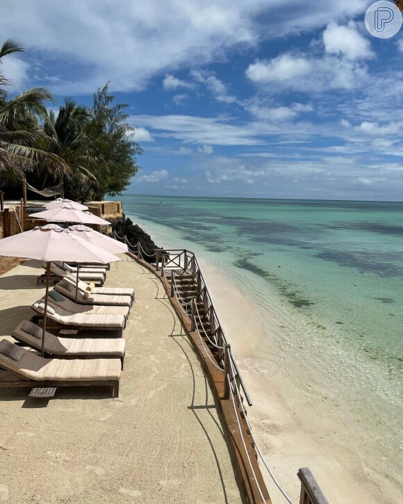 Bárbara Evans e Gustavo Theodoro estão hospedados no Tulia Zanzibar Unique Beach Resort