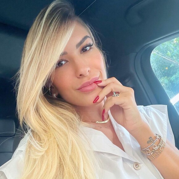 Lorena Improta não deixou Léo Santana saber o sexo